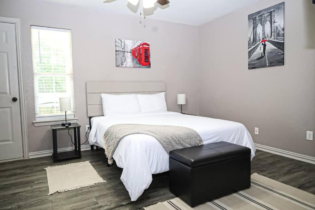 Comfy Two-Bedroom Apartment In Άρλινγκτον Εξωτερικό φωτογραφία