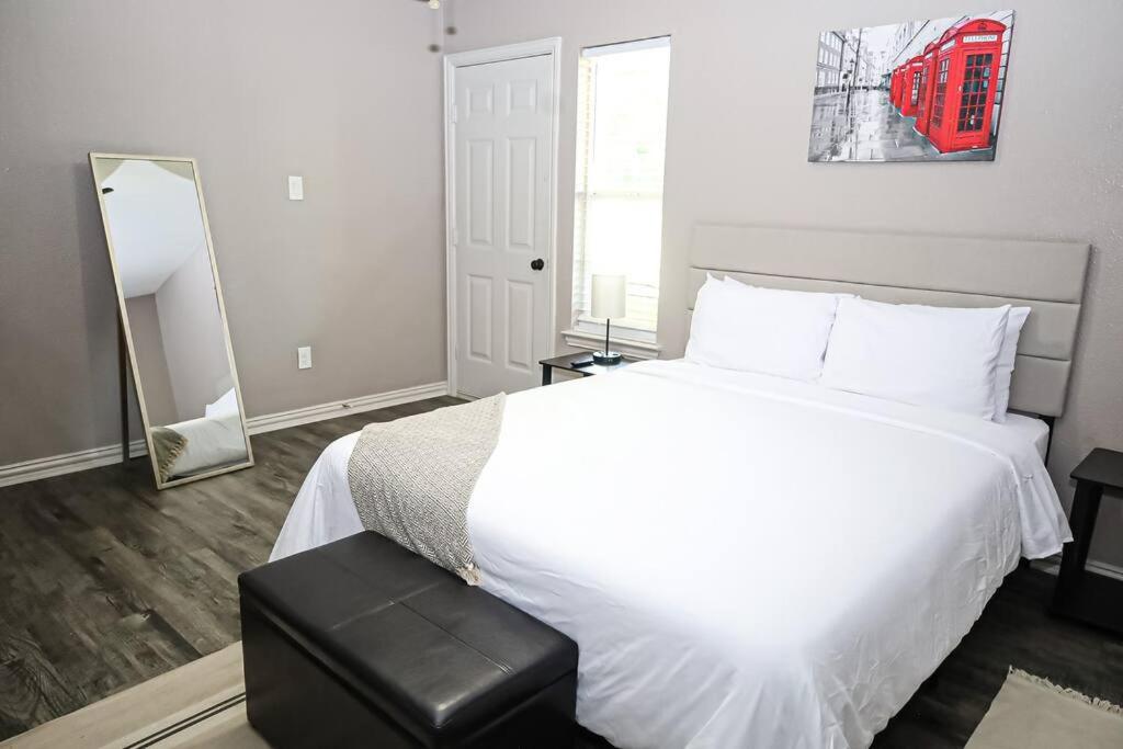 Comfy Two-Bedroom Apartment In Άρλινγκτον Εξωτερικό φωτογραφία